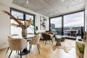 Suave Condo in Trendy PrahranSteps to Greville St
